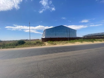 Commercial & Industrial Land