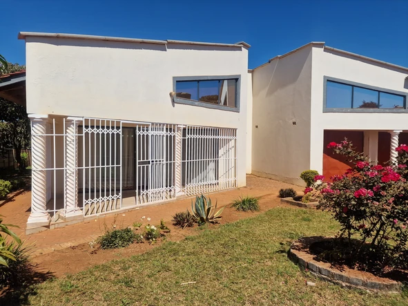 4 Bedroom House