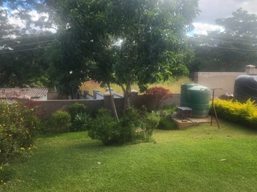 4 Bedroom Garden Flat