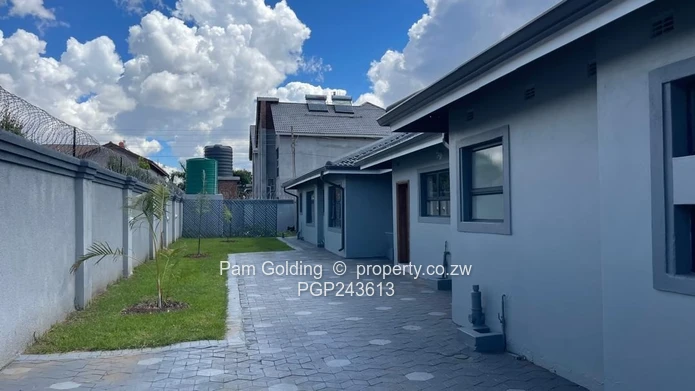 Newly-built Home Available In Highlands (Sole Mandate)