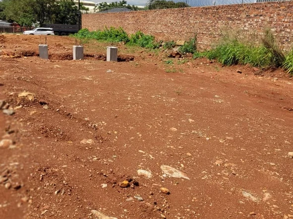 Commercial & Industrial Land