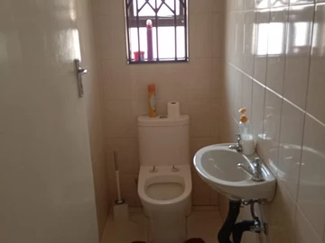 2 Bedroom Cottage