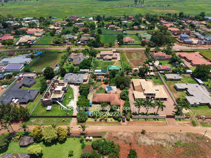 4Bed House with endless potential