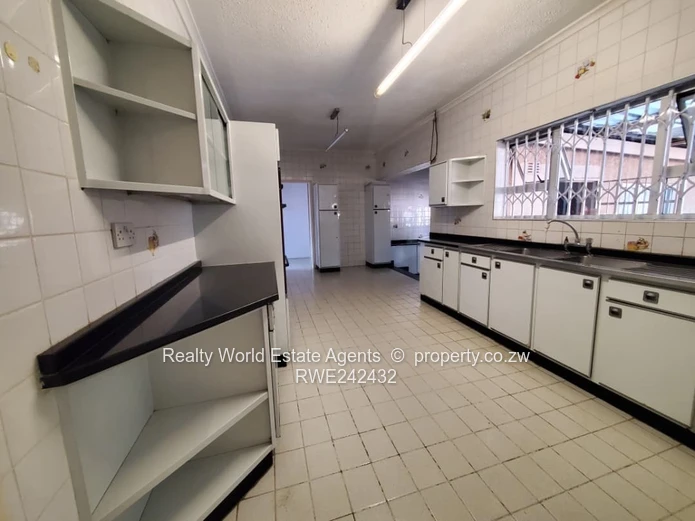 Belvedere House along Samora Machel for Sale