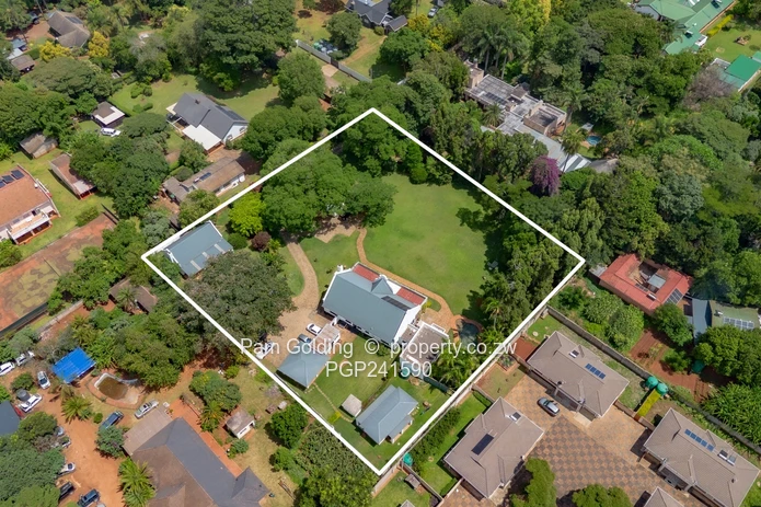 Classic Cape Dutch Architecture in Greendale North / Highlands