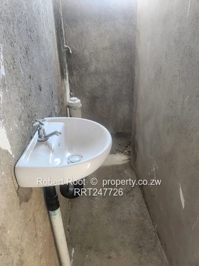 4 Bedroom House to Rent in Mabvuku.