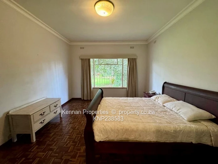 4 Bedroom House to Rent in Alexandra Park