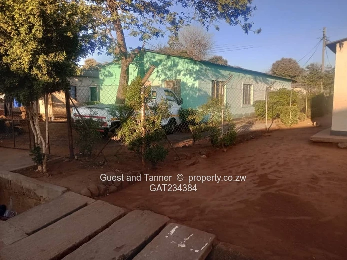 Two Semi-Detached Units for Sale in Chinotimba Victoria Falls – Ideal for Dual Family Living or Rent