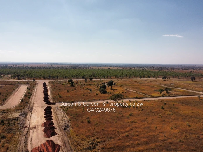 300m² Stand in Spitzkop — Panoramic Views & Services