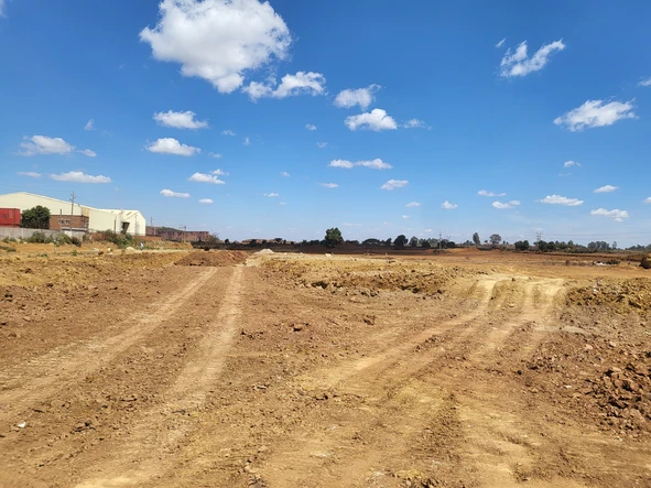 Commercial & Industrial Land