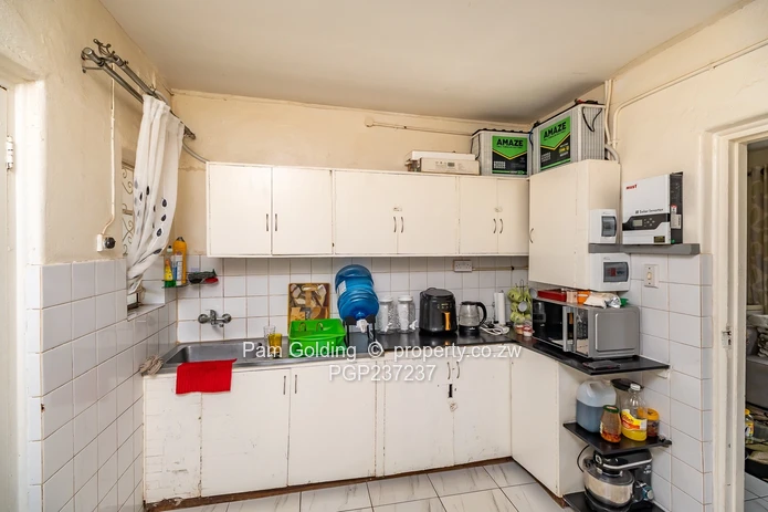 A True Gem! (Sole Mandate)