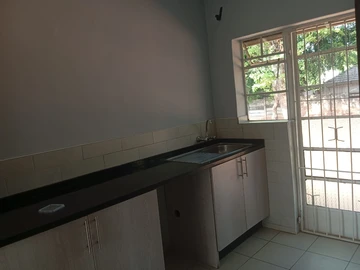 2 Bedroom Garden Flat