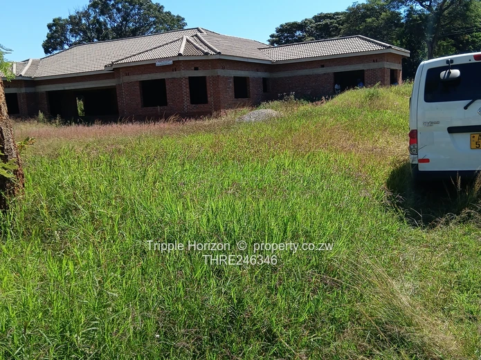 Large 5-Bed Unfinished Home on 4,500m² — Westgate Bluffhill 