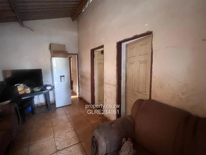 House for Sale in Highfields Canaan | 9 Rooms, Dual Rental Income