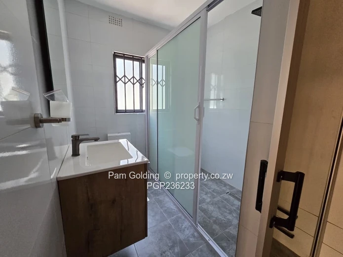 Modern 3-Bedroom Semi-Detached Unit for Rent 