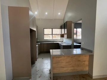 3 Bedroom Garden Flat