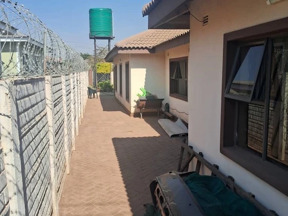 4 Bedroom Townhouse Complex
