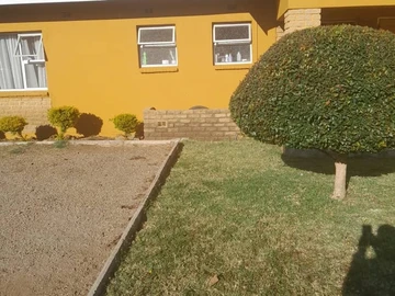 2 Bedroom Garden Flat