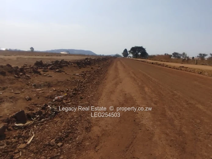 Prime 300 to 600m² Somerby Estate Stands For Sale — with Water & Sewer