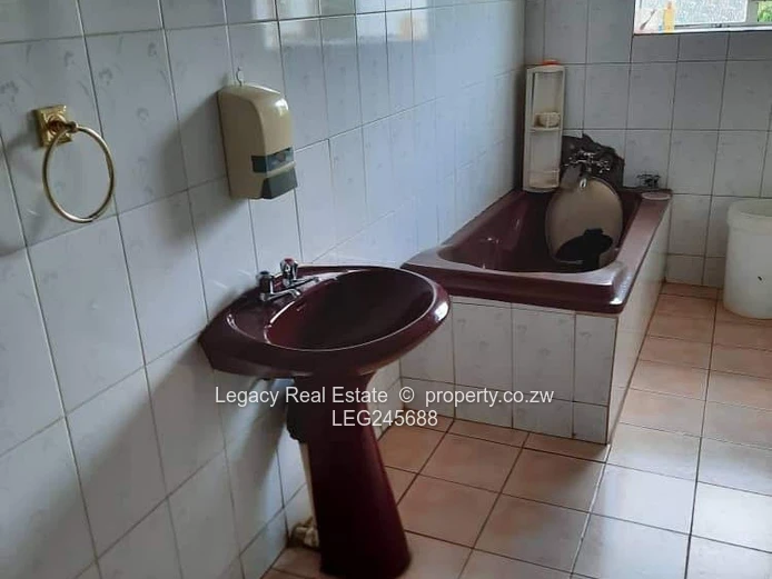 Lake Chivero 8-Bed Split-Level Home - Renovator's Dream