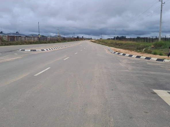 Commercial & Industrial Land