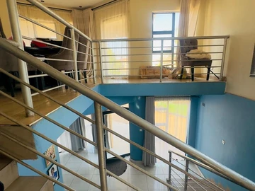 7 Bedroom House