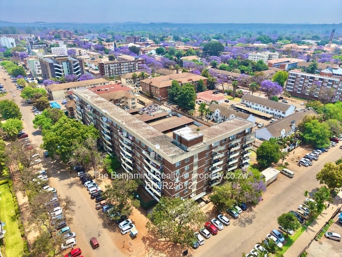 2-Bedroom Ground Floor Flat – The Avenues (Sole Mandate)