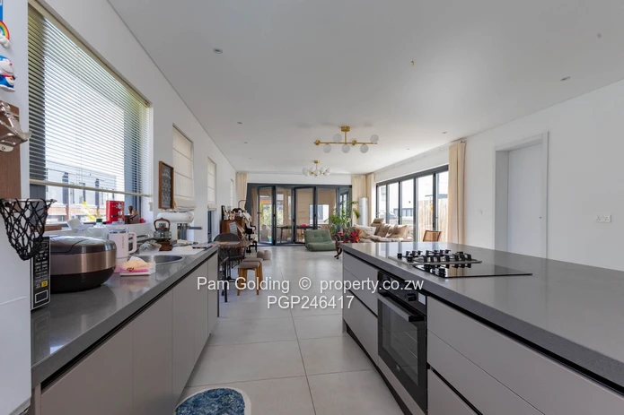 Luxury 4 Bedroom Pokugara Manor Townhouse For Sale (Sole Mandate)