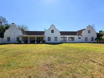 7 Bedroom House