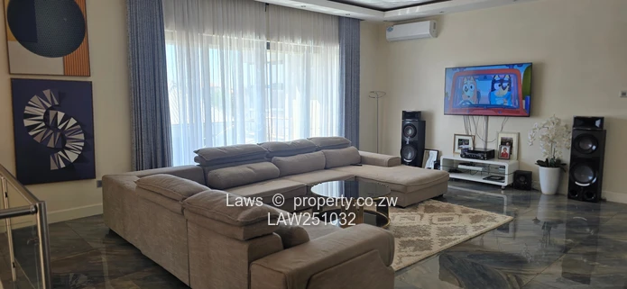 Upscale Family Living in Mount Pleasant Heights