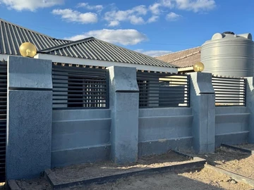 4 Bedroom House