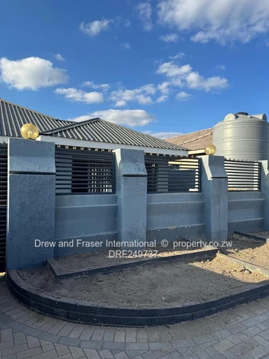 Modern 4-Bed Home in Mabvazuva, Ruwa – Borehole & Tank