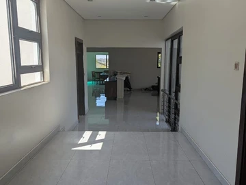 8 Bedroom House