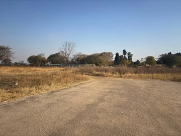 Commercial & Industrial Land