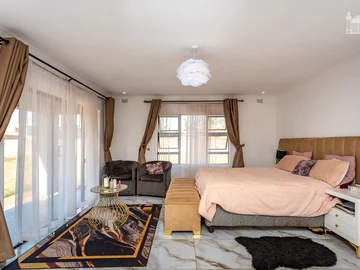 5 Bedroom Townhouse Complex