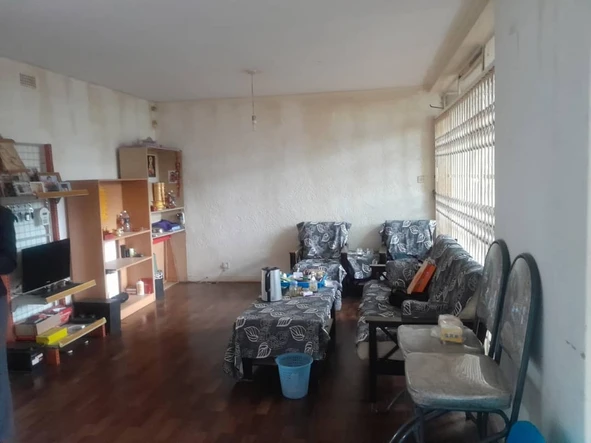 3 Bedroom Flat & Apartment