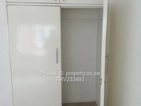 Waneka 2 Bed Flat Brand New - new Block (Sole Mandate)