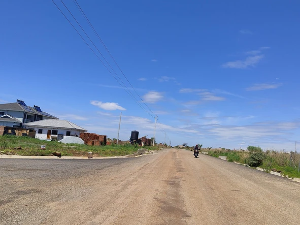 Stands & Residential Land