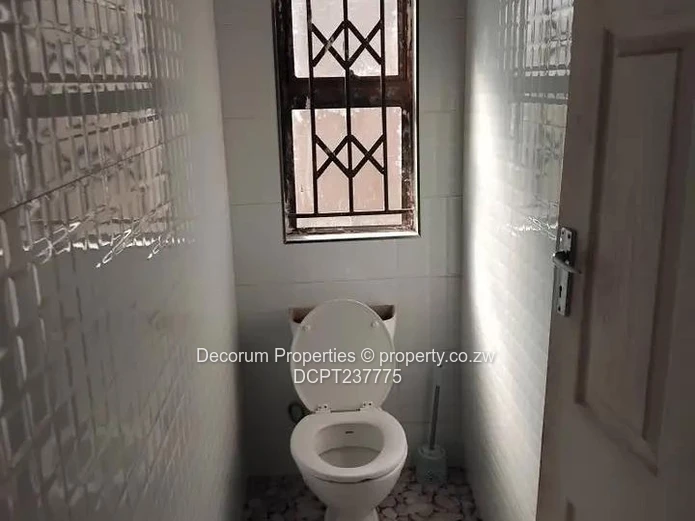 2 Bedroom cottage with unfinished main house for sale