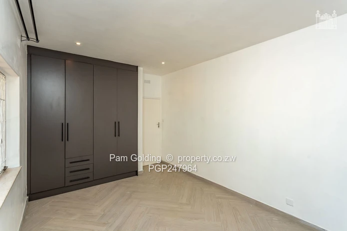 Spacious and Private 2 Bedroom Garden Flat (Sole Mandate)