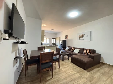 2 Bedroom Cottage