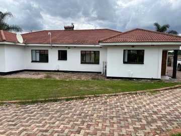 4 Bedroom House