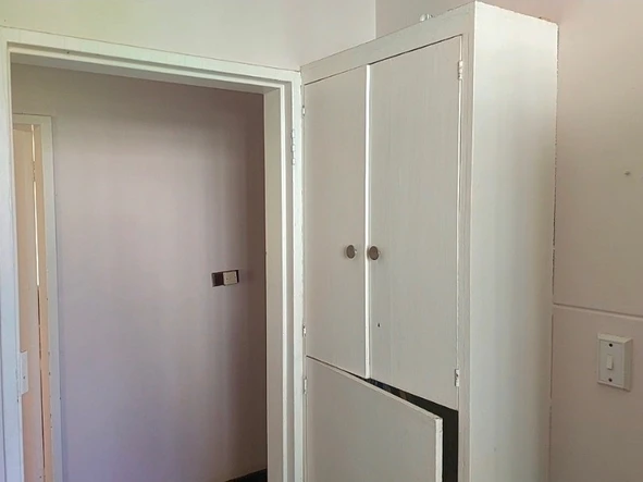 2 Bedroom Flat & Apartment