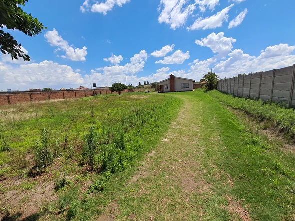 Stands & Residential Land