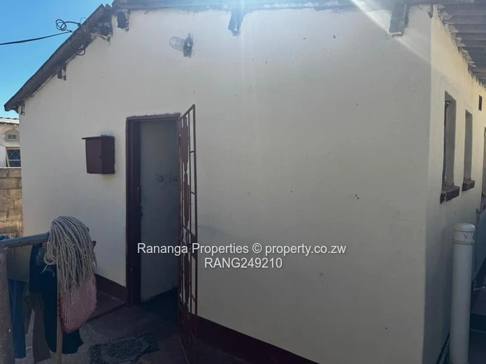 Seven Roomed Residential Property Located in Pumula South near Makoni Shopping Center.