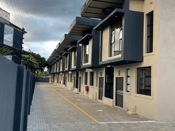 Jacobs Duplex Apartments