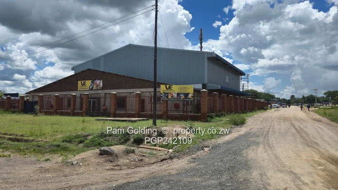 Workshop for sale in Turf Mhondoro Ngezi near Zimplats