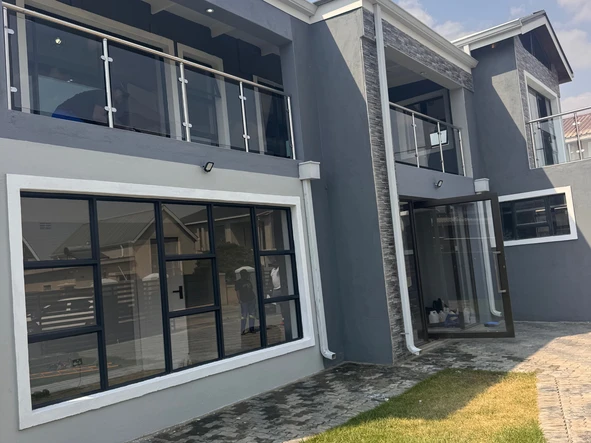 6 Bedroom Townhouse Complex