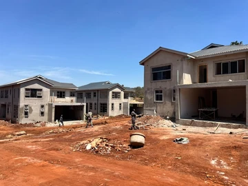 2 Unit Townhouse Complex