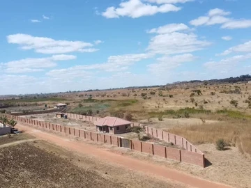 Stands & Residential Land